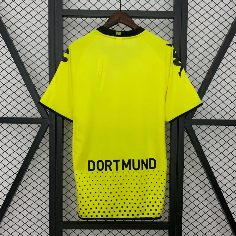 Borussia Dortmund 2011/12 Retro Kit