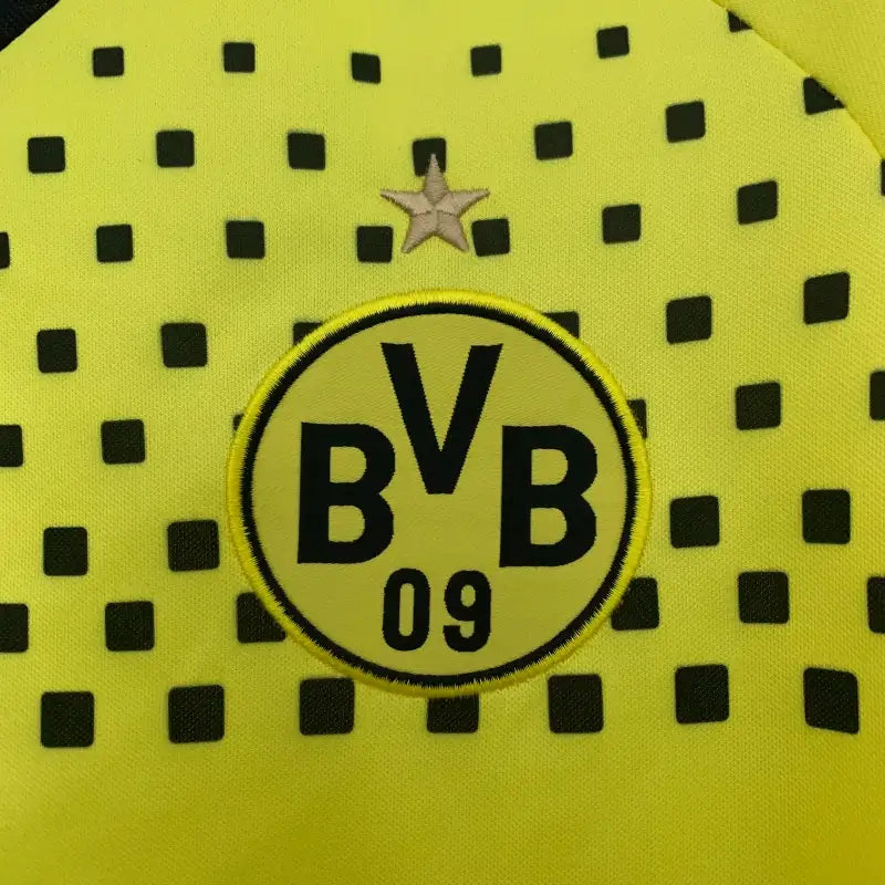 Borussia Dortmund 2011/12 Retro Kit