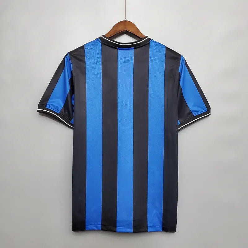 Inter Milan 2009/10 Retro Kit