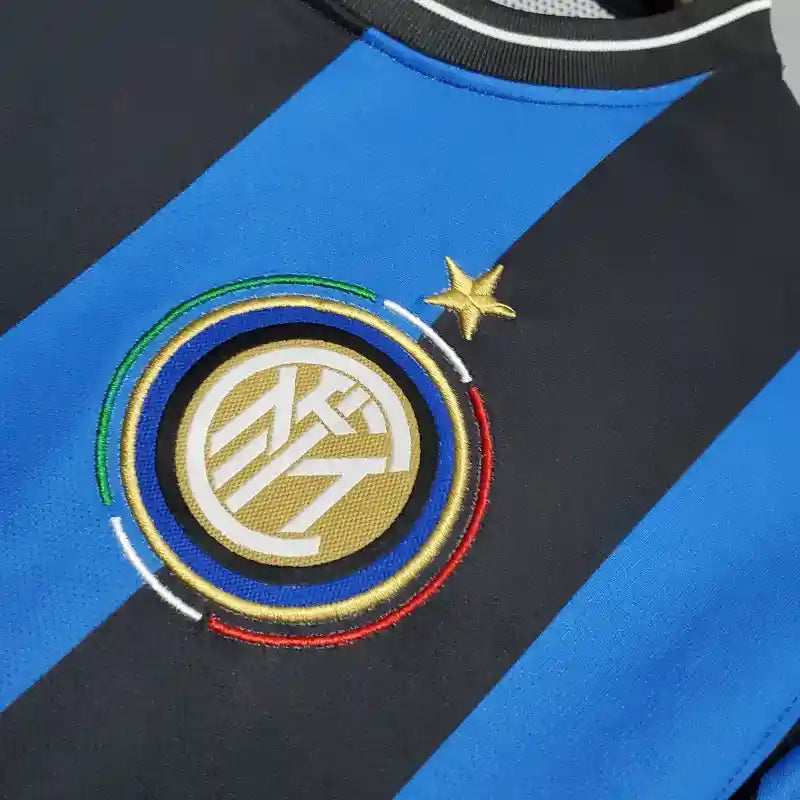 Inter Milan 2009/10 Retro Kit